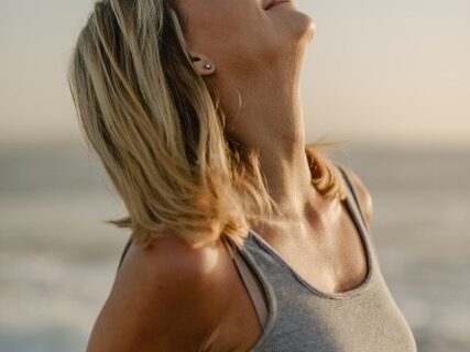 A Simple Breathing Exercise to Boost Your Energy Before A Workout